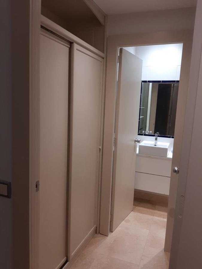 Estudio Con Parking Privado Apartment Мадрид Екстериор снимка