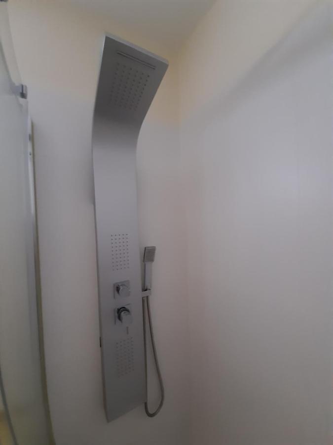 Estudio Con Parking Privado Apartment Мадрид Екстериор снимка